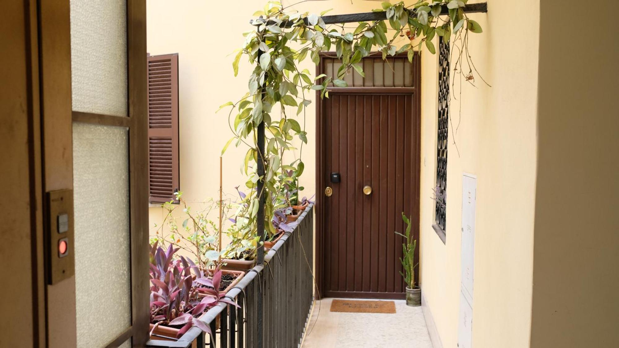 Appartamento New, True-stevere Amazing Double Bed For 5 Pax *